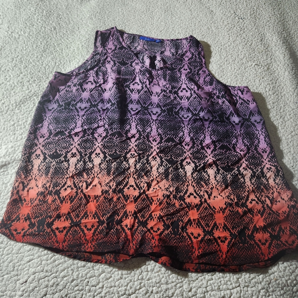 APT. 9 V- Neck Top with rounded bottom size XXL - Picture 1 of 7
